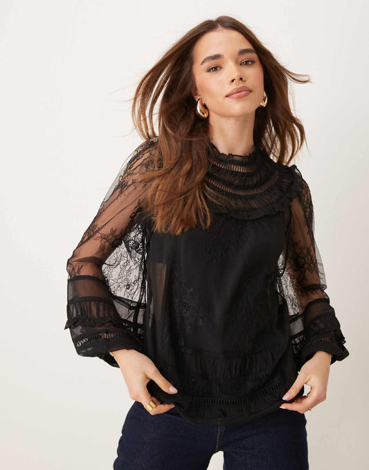 Lace Mix Long Sleeve Top