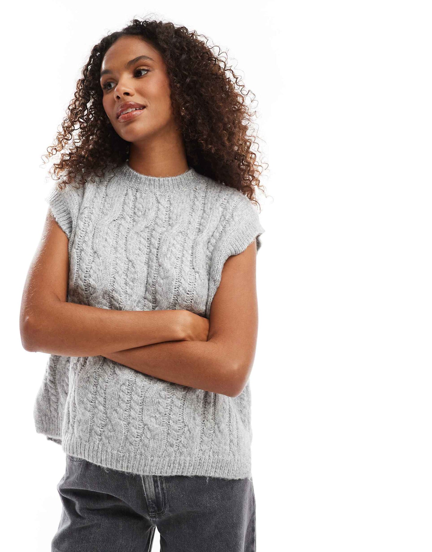 Sleeveless Cable Knit Jumper