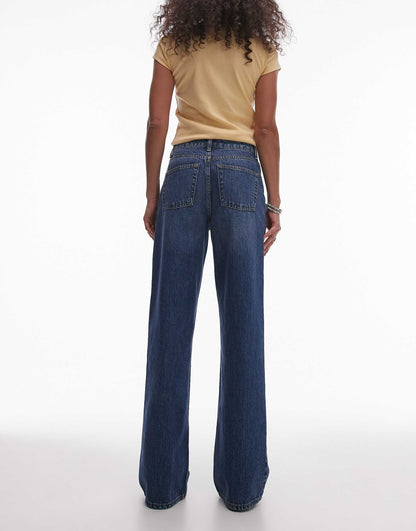 Mid Rise Wide Leg Jean