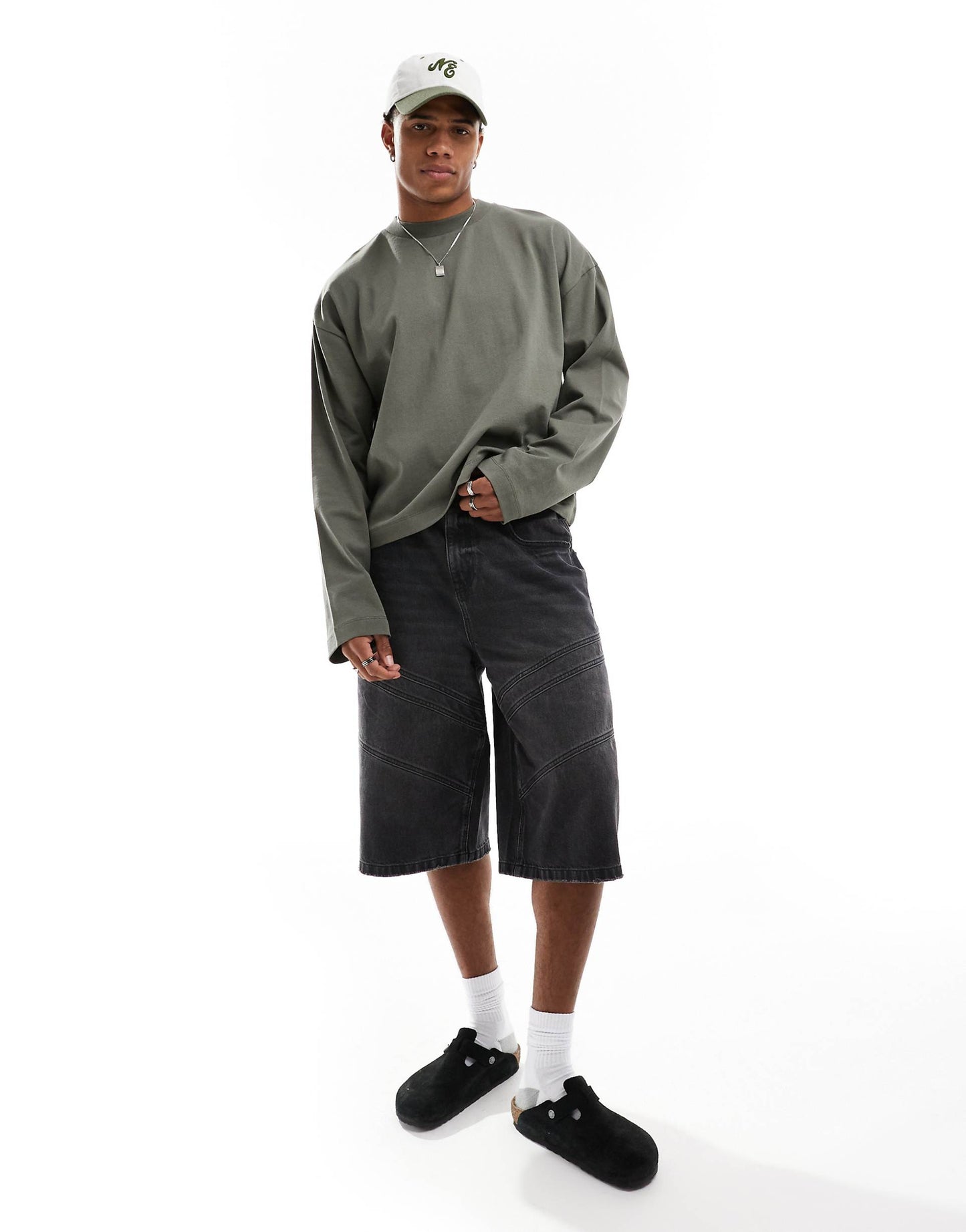 Essential Heavyweight Oversized Boxy Long Sleeve T-Shirt 240Gsm