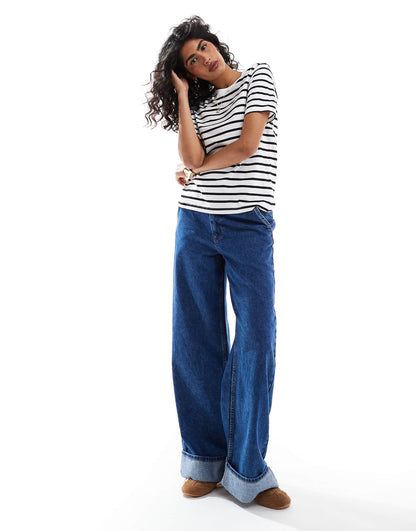 Oversized Cropped T-Shirt
