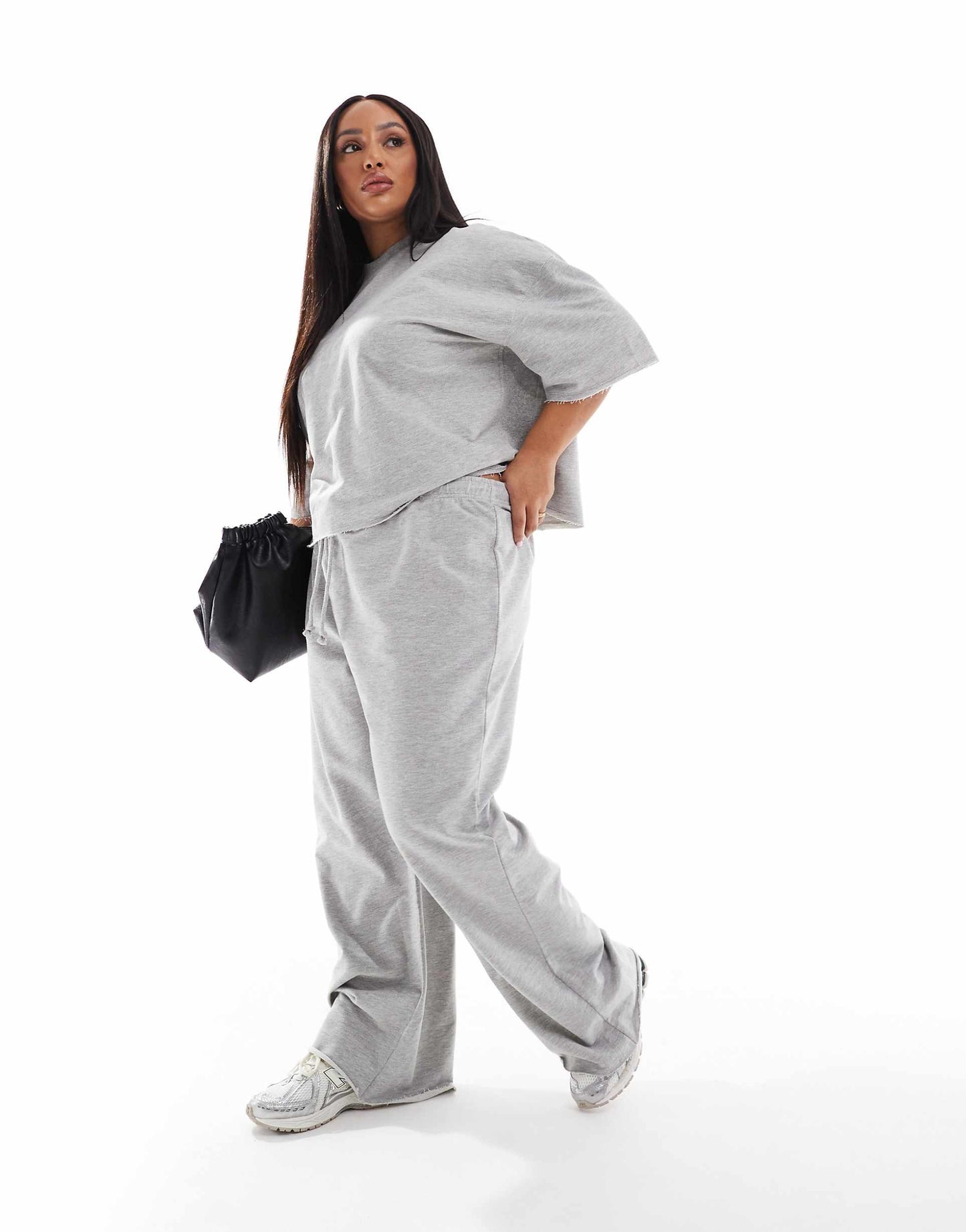 Curve Short Sleeve Sweatshirt With Raw Hem