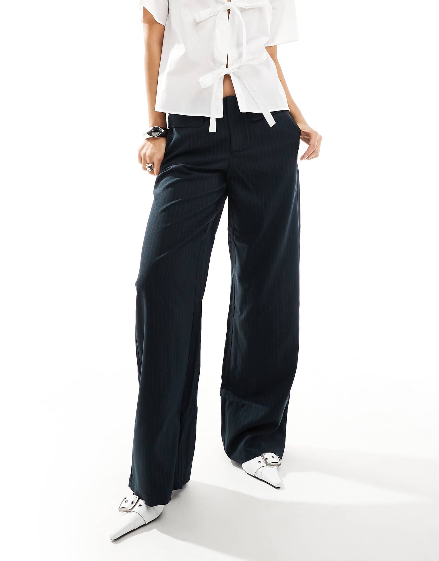 Wide Leg Trouser With Pocket Detail