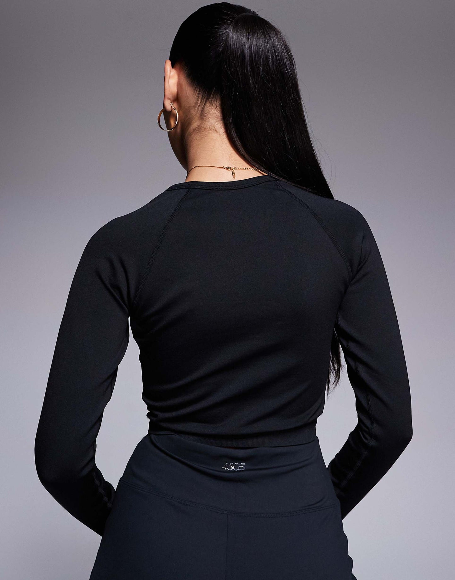 Seamless Cropped Long Sleeve Top