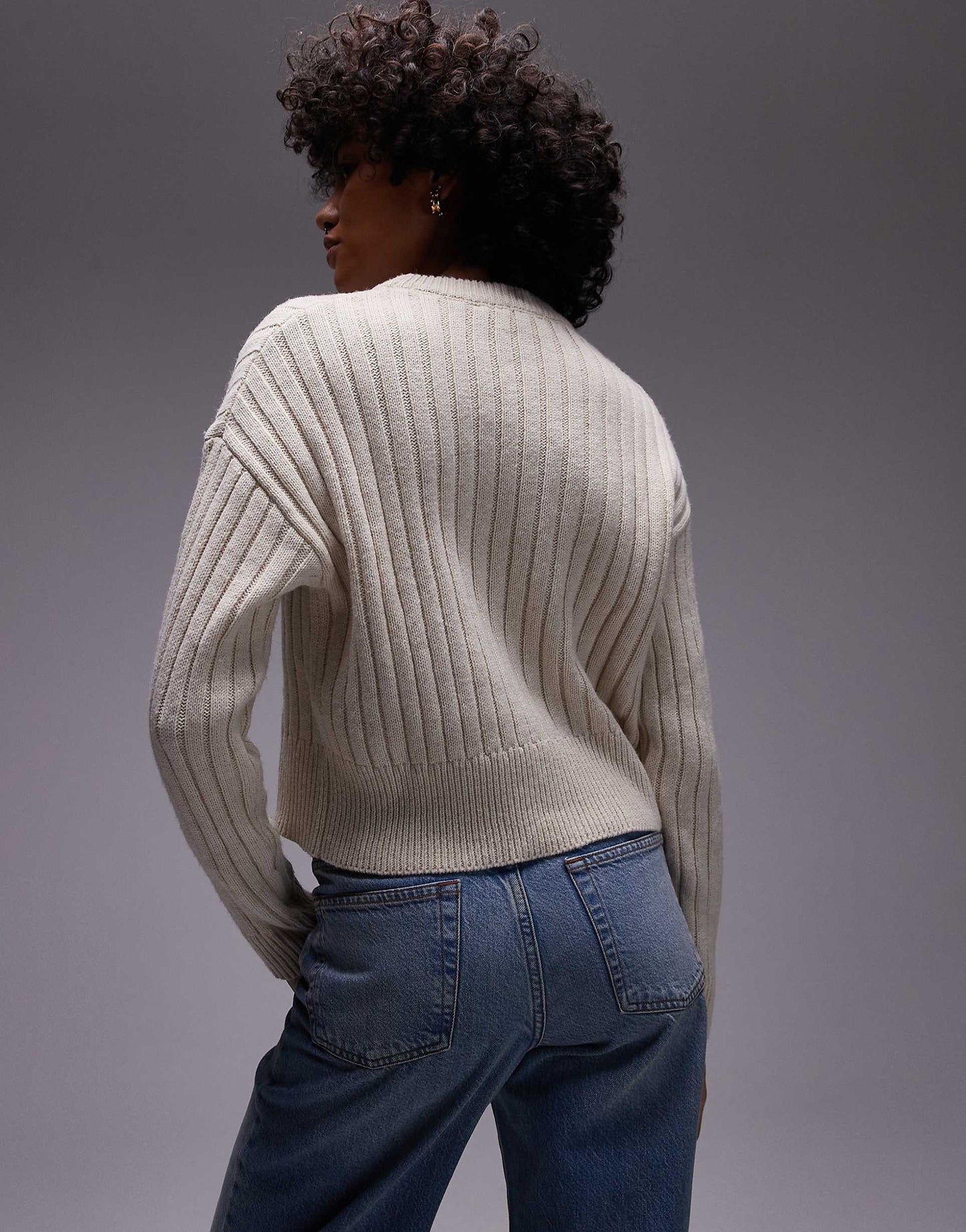 Chunky Ribbed Round Neck Jumper