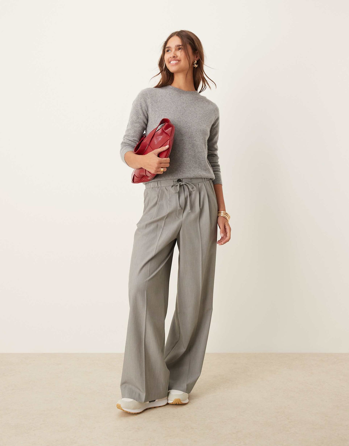 Cashmere Round Neck Jumper