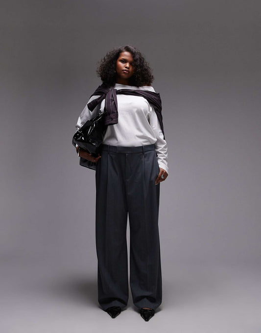Curve Pleat Front Wide Leg Trouser