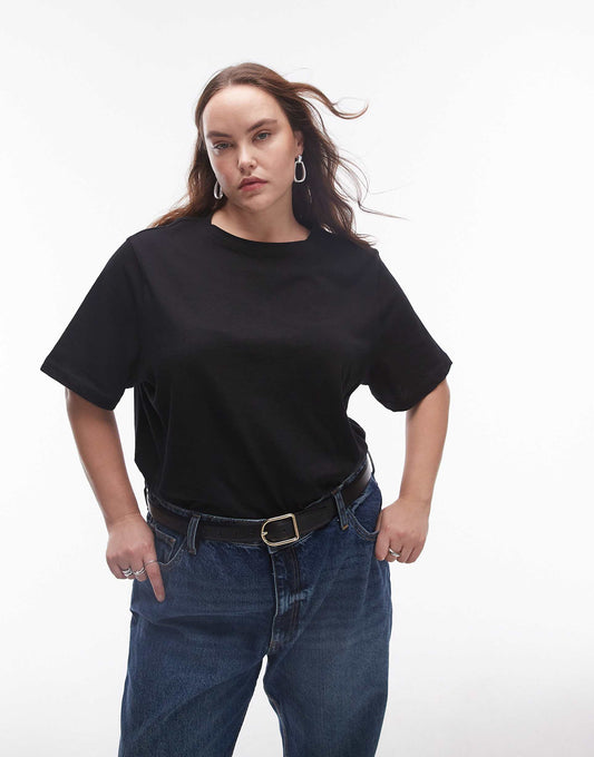Curve Round Neck T-Shirt