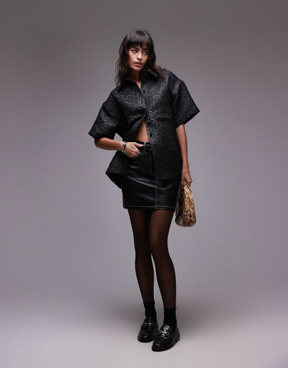 Textured Jacquard Short Sleeve Shirt