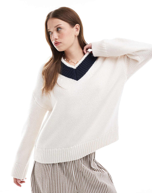 Contrast V Neck Chunky Knit Jumper