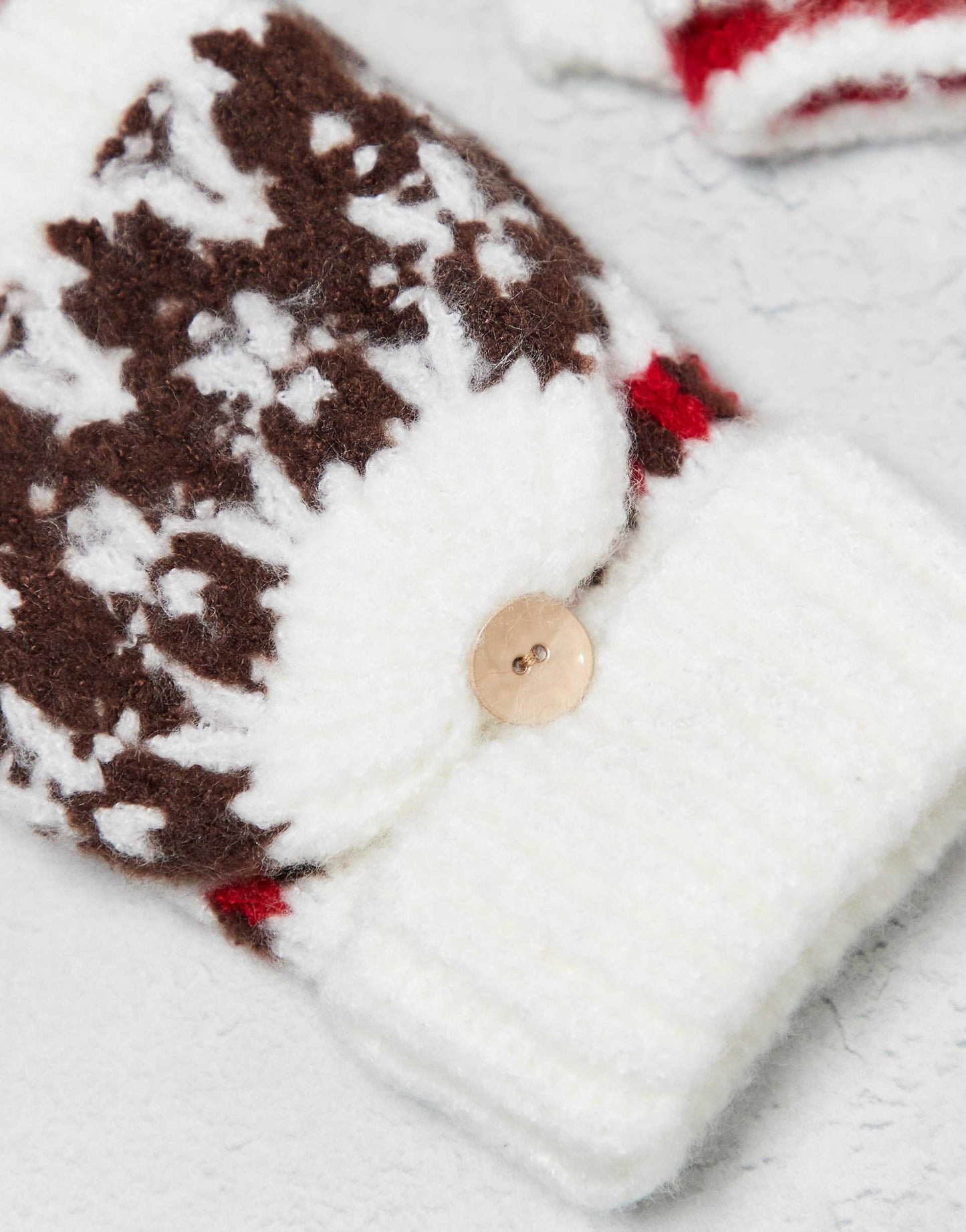 Fluffy Fairisle Pop-Top Mittens