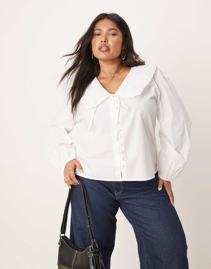 Plus Birdie Blouse With Scallop Collar