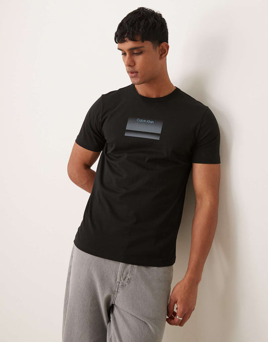 Gradient Chest Logo