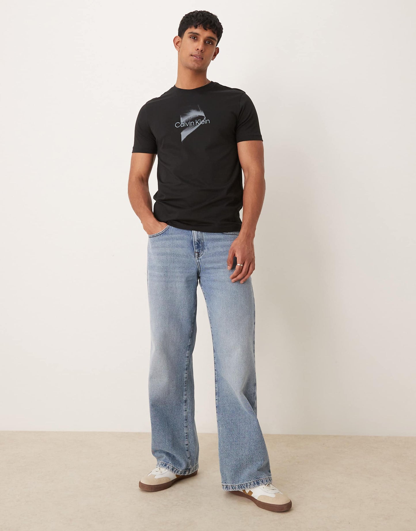 Abstract Graphic Logo T-Shirt
