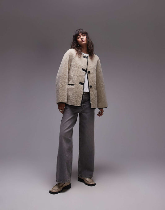 Contrast Detail Collarless Shearling Jacket