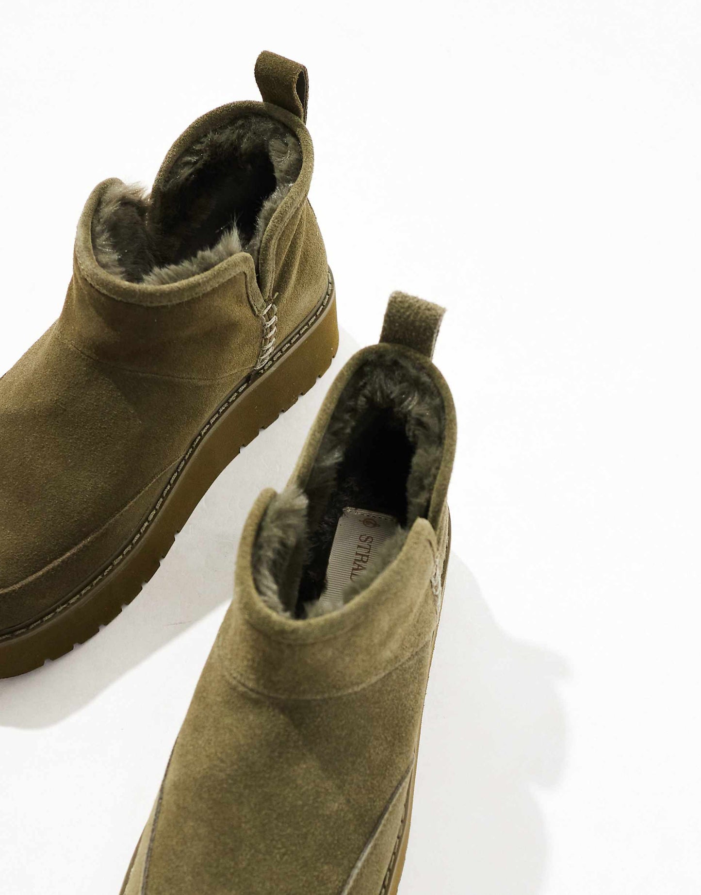 Platform Fluffy Boots