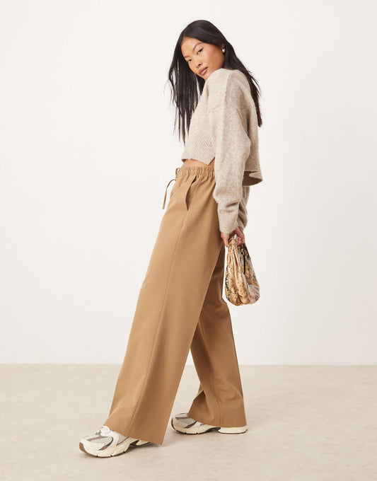 Petite Tailored Pull On Trousers