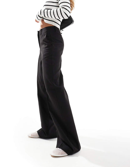 Clean Wide Leg Tailored Trousers