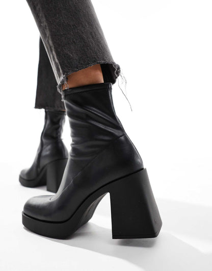 Platform Heel Ankle Boot