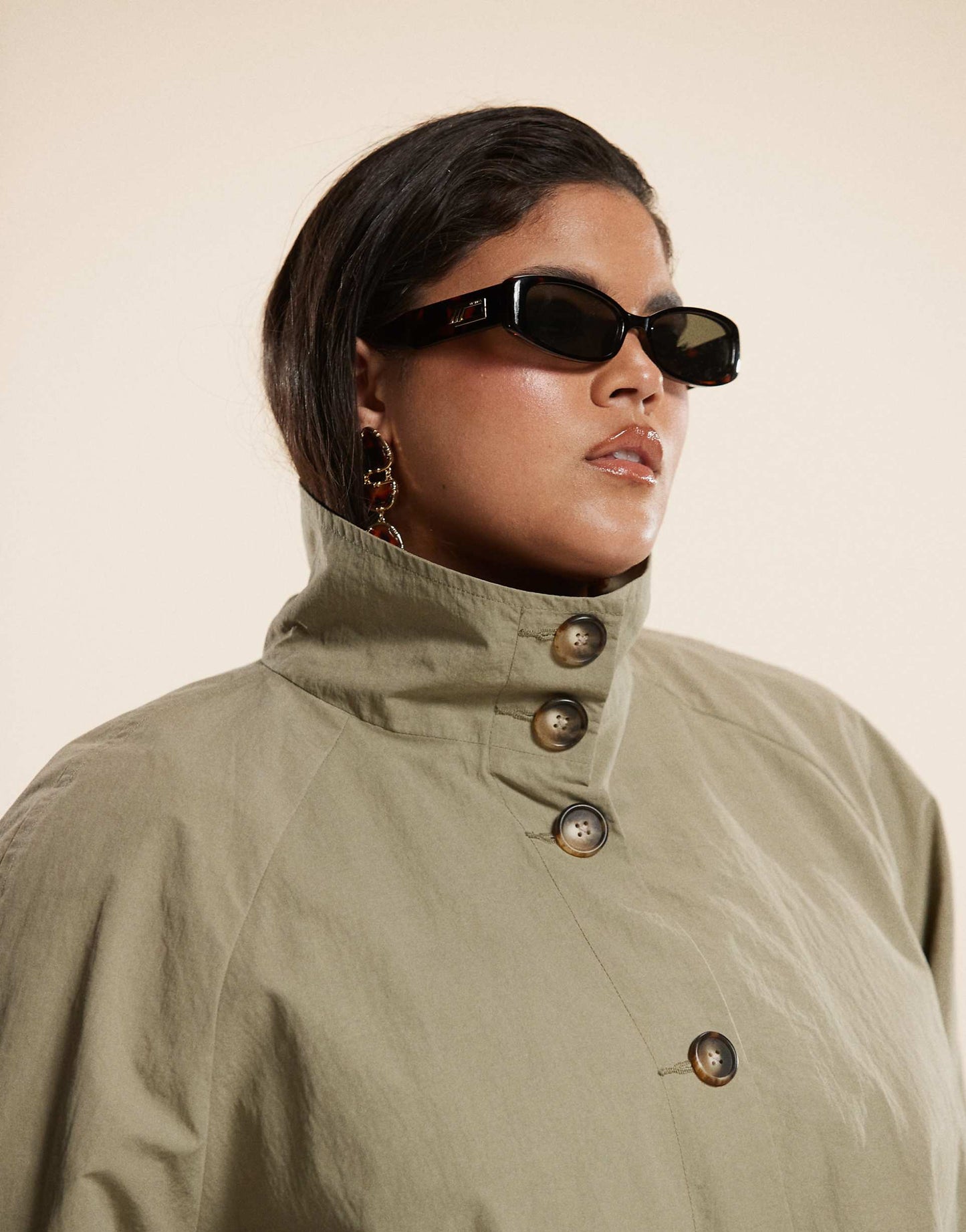 Curve Funnel Neck Cape Back Trench