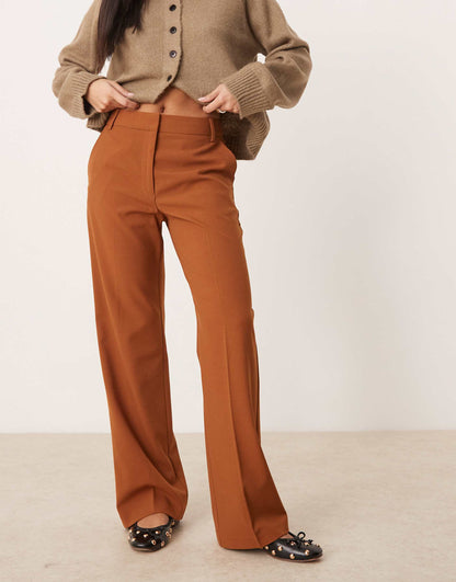 Petite Tailored Slim Straight Trousers