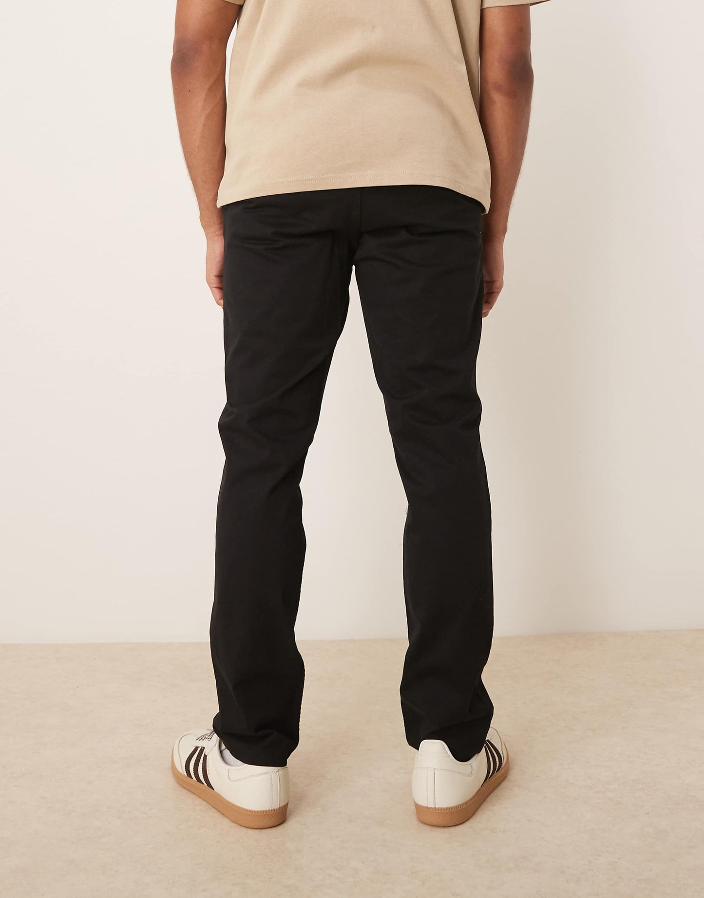Slim Chinos