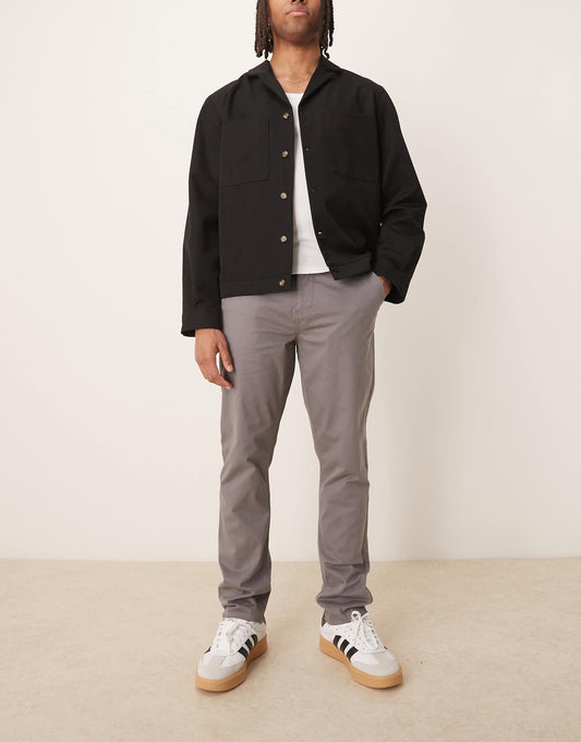 Slim Chinos