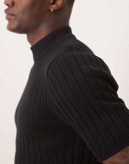 Muscle Fit Knitted Rib Turtle Neck T-Shirt