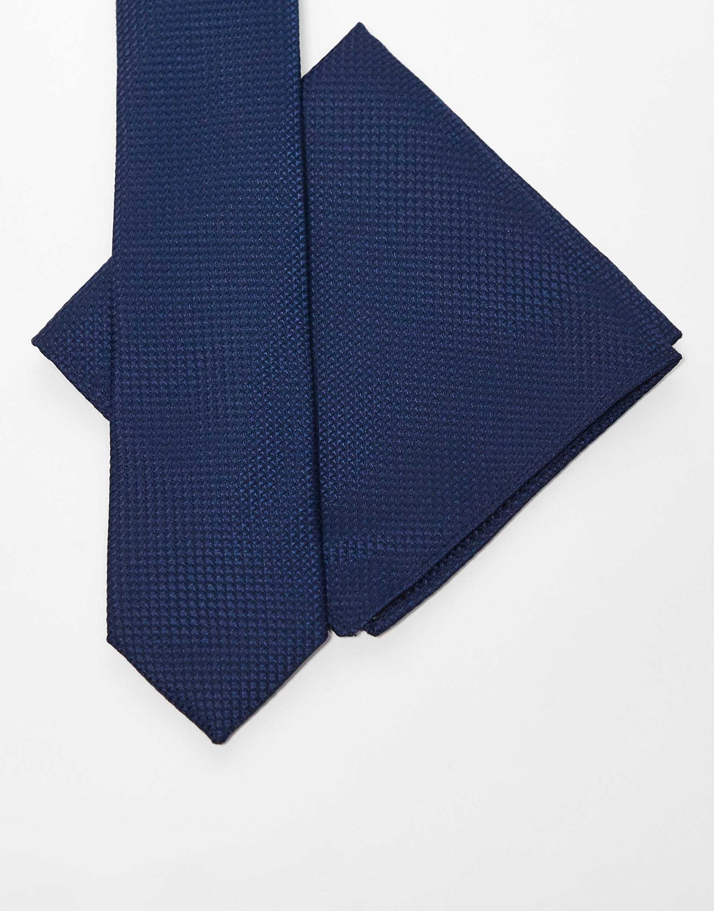 Textured Tie And Pocket Square