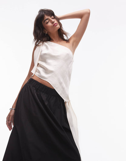 Knot One Shoulder Top