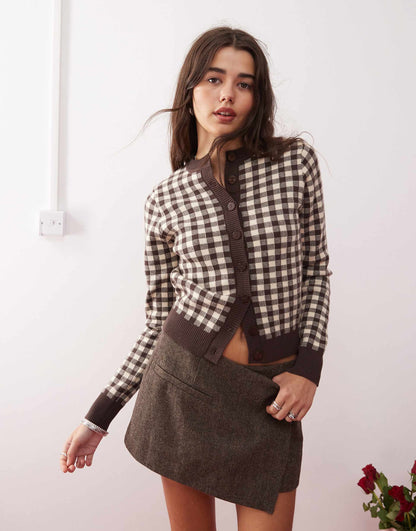 Hanudia Fitted Gingham Cardigan