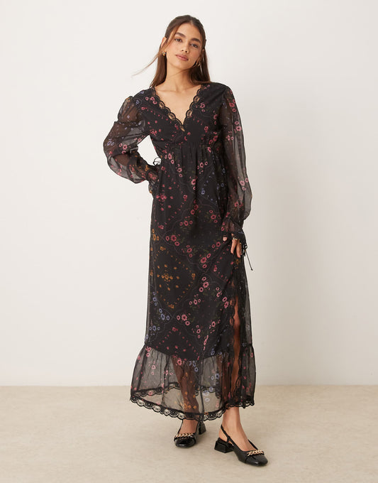 Lace Insert Maxi Dress