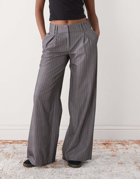 Wide Leg Seam Detail Trouser