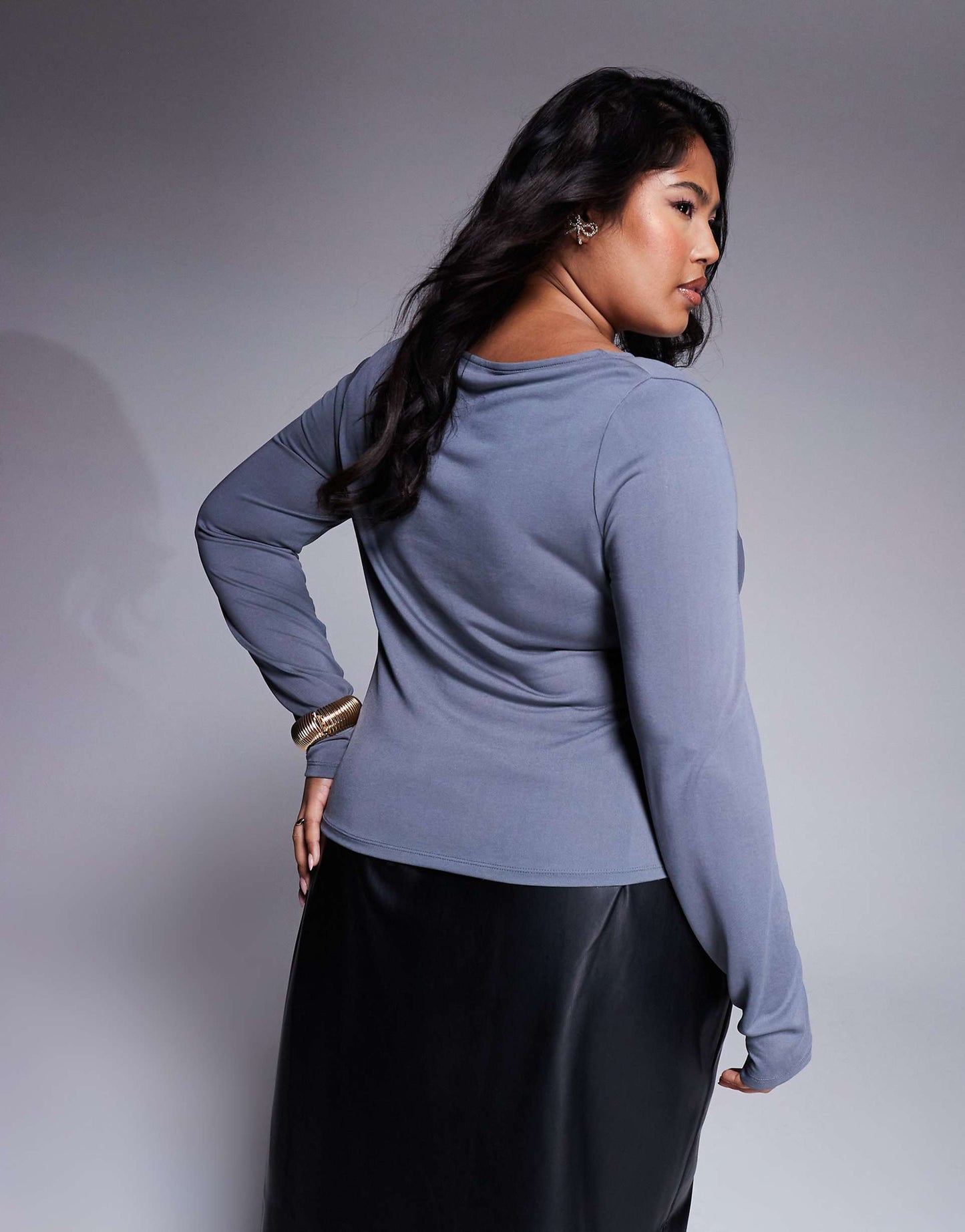 Curve Soft Handle Long Sleeve Top With Front Asymmetric Ruching