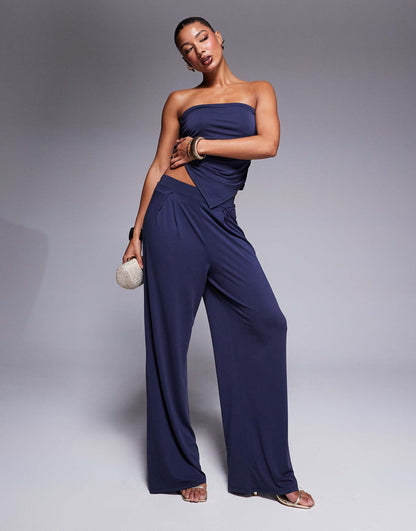 Co-Ord Soft Handle Pleated Wide Leg Trousers