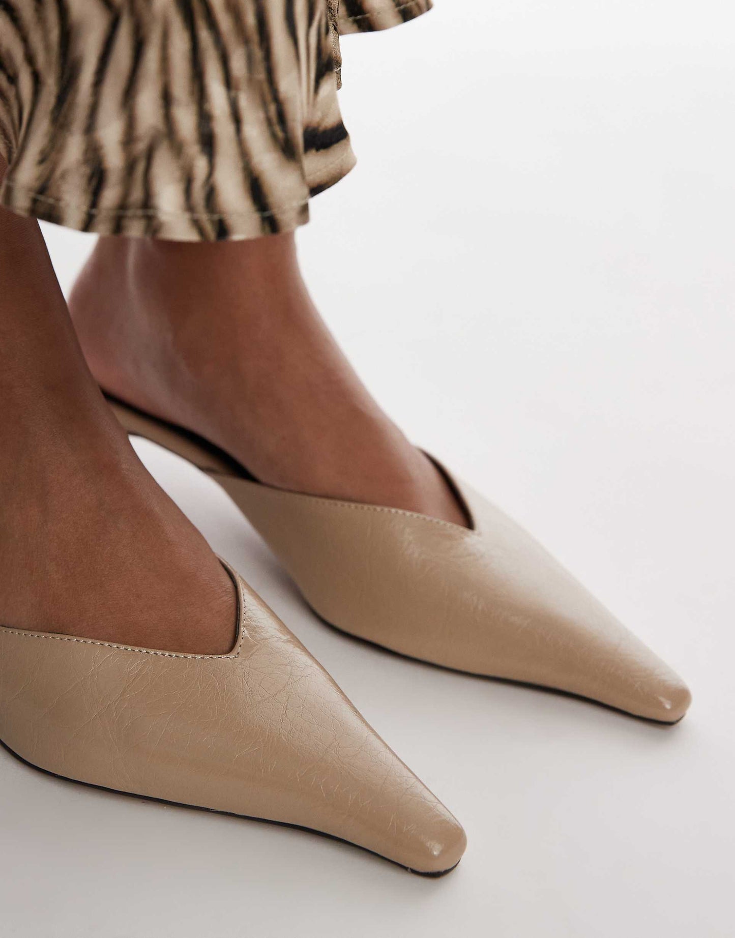 Dolly Closed Toe Heels