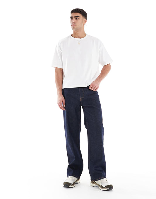 Loose Straight Leg Jeans