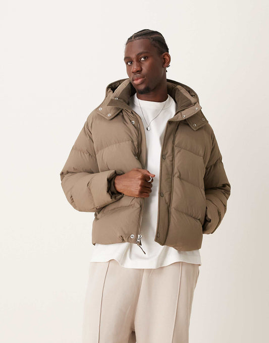 Ultra Hooded Puffer Jacket
