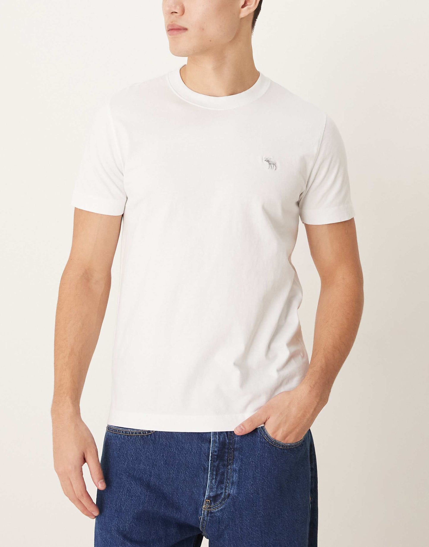 7 Pack Icon Logo T-Shirt