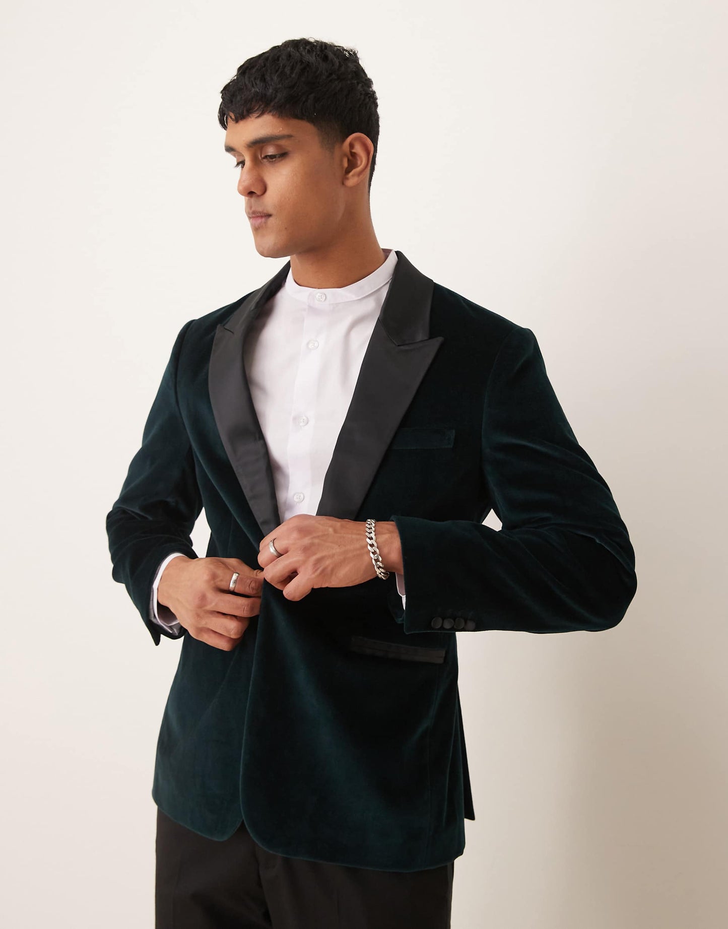 Single Breasted Satin Trim Velvet Blazer
