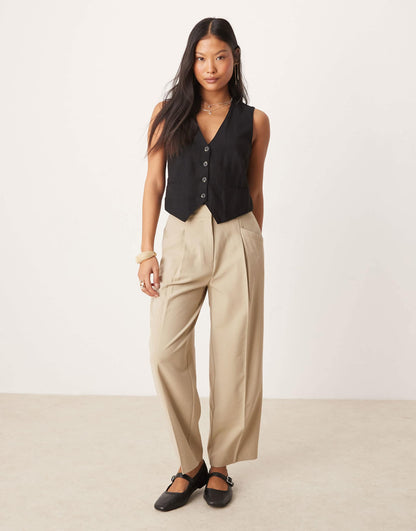 Petite Tailored Barrel Trousers