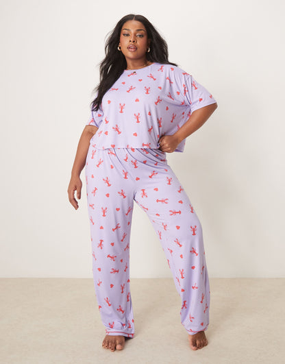 Curve Co-Ord Oversized Cropped Tee With Lobster Heart Print