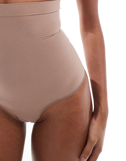 Everyday Seamless Shaping High-Waisted Thong