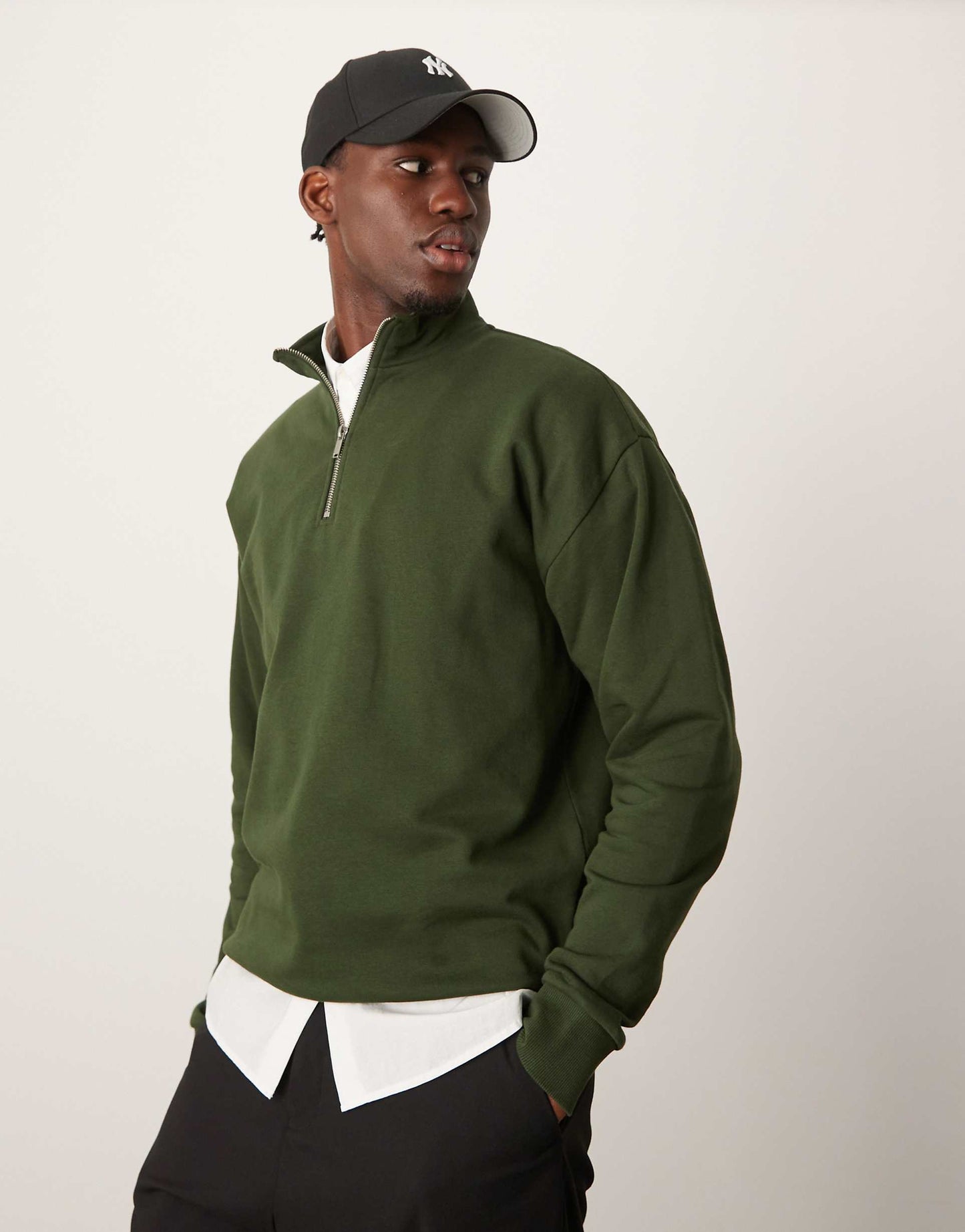 1/4 Zip Funnel Neck Sweatshirt