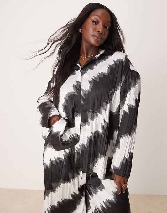 Curve Plisse Relaxed Shirt Co-Ord