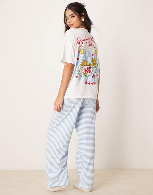 Oversize Tee & Wide Leg Trouser