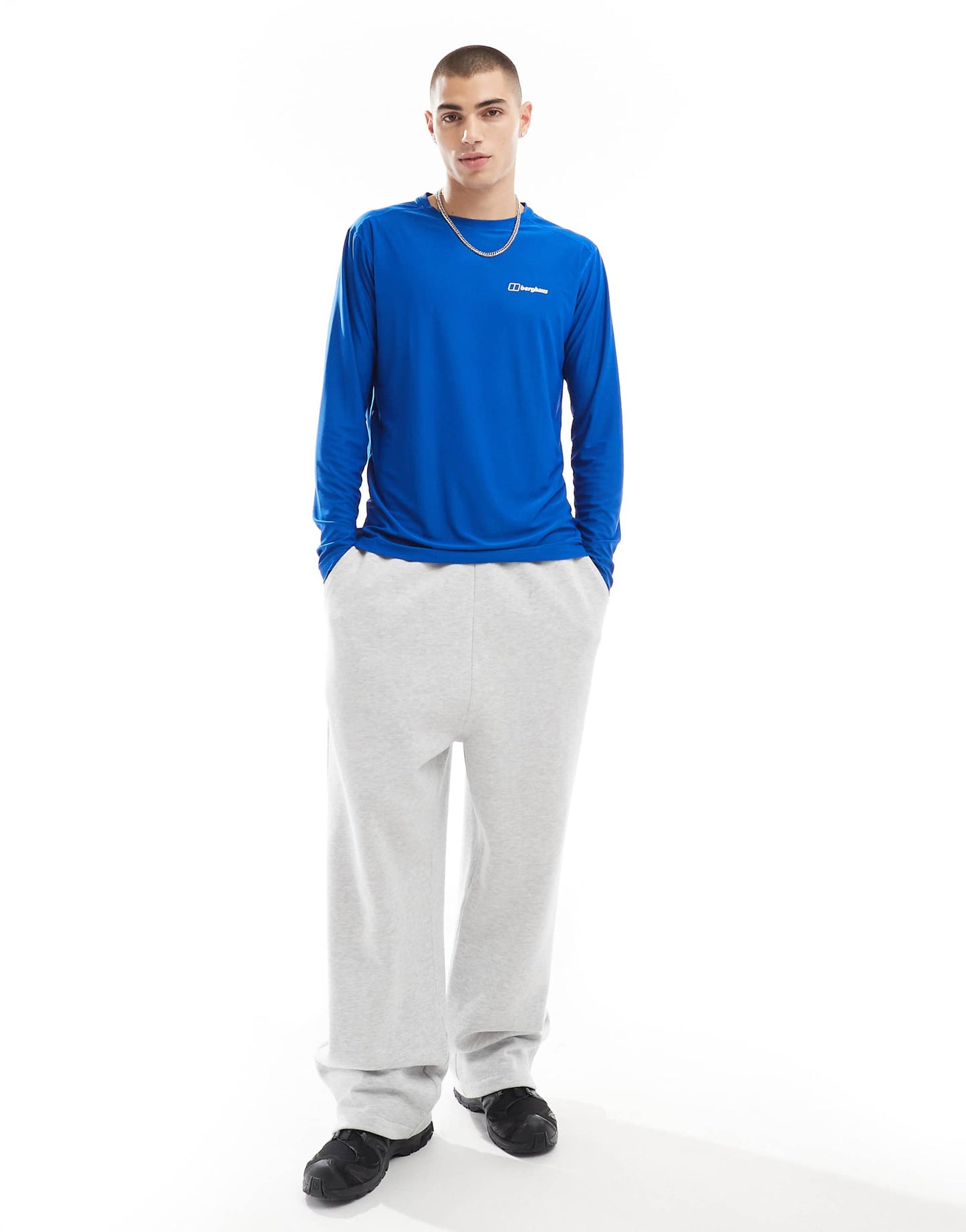 24/7 Crew Long Sleeve Tech Tee