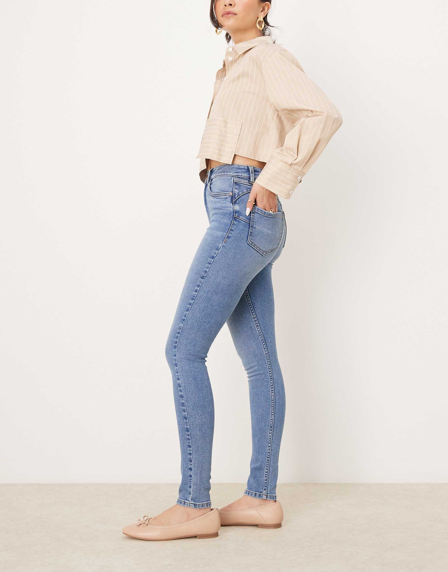 Lift And Shape Jenna Skinny Jeans