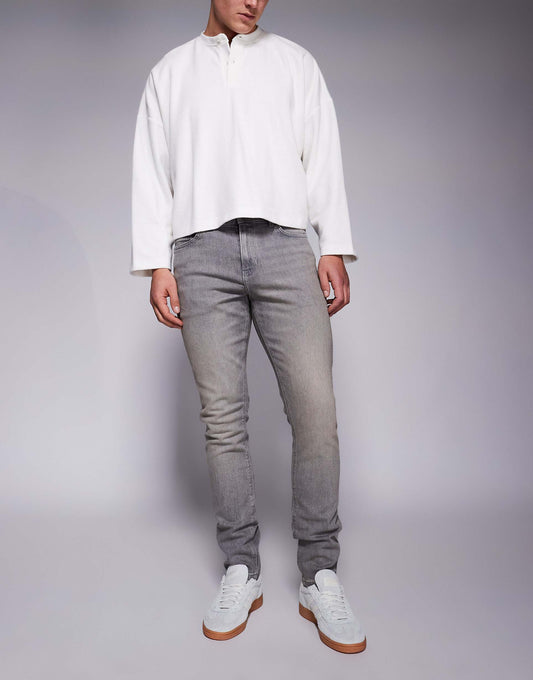 Skinny Fit Jeans