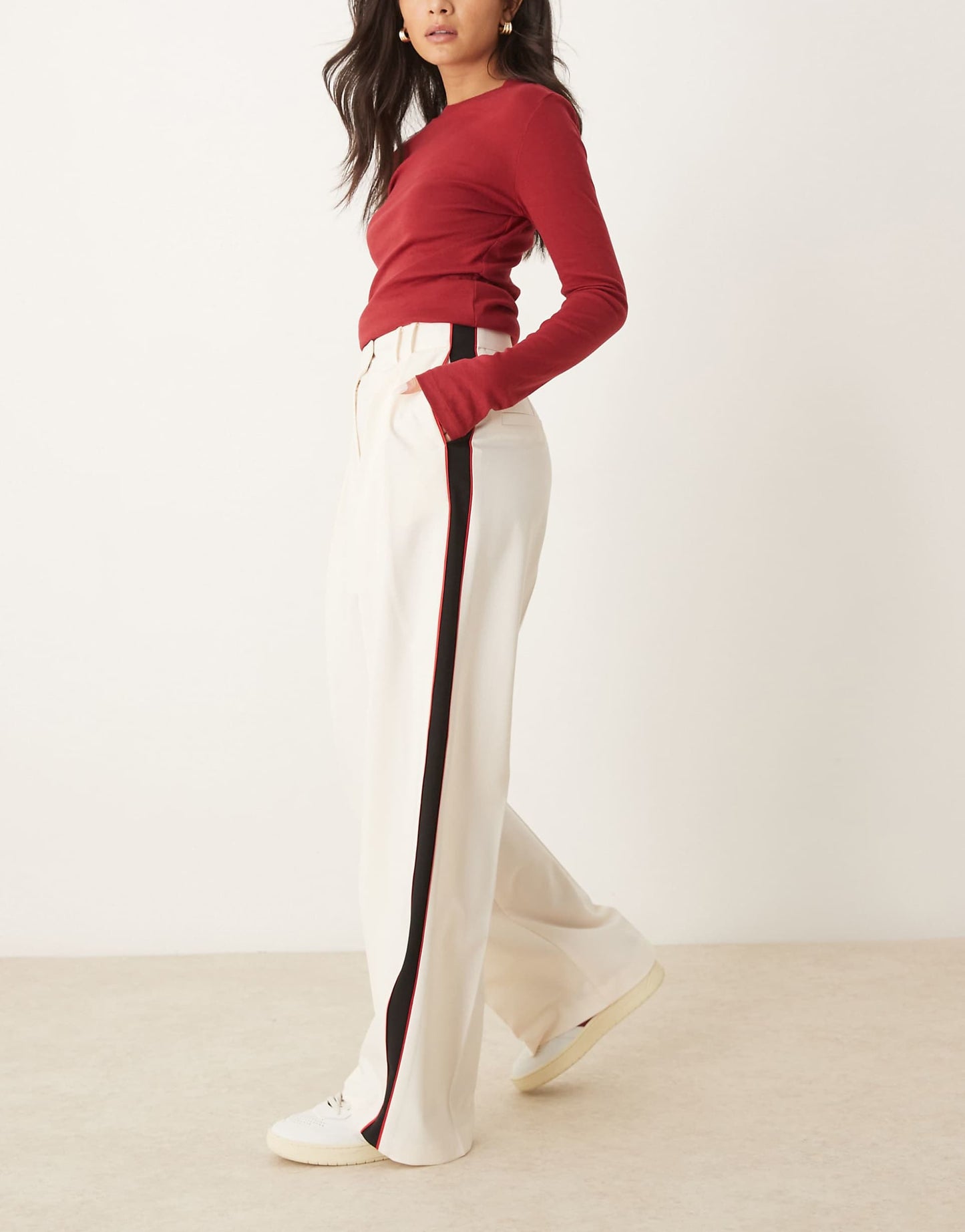 Tailored Relaxed Trousers With Contrast Piping